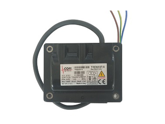 点火变压器通电后产生高压火花，用于各种工业燃烧器的自动点火，通常与点火控制器配套使用。